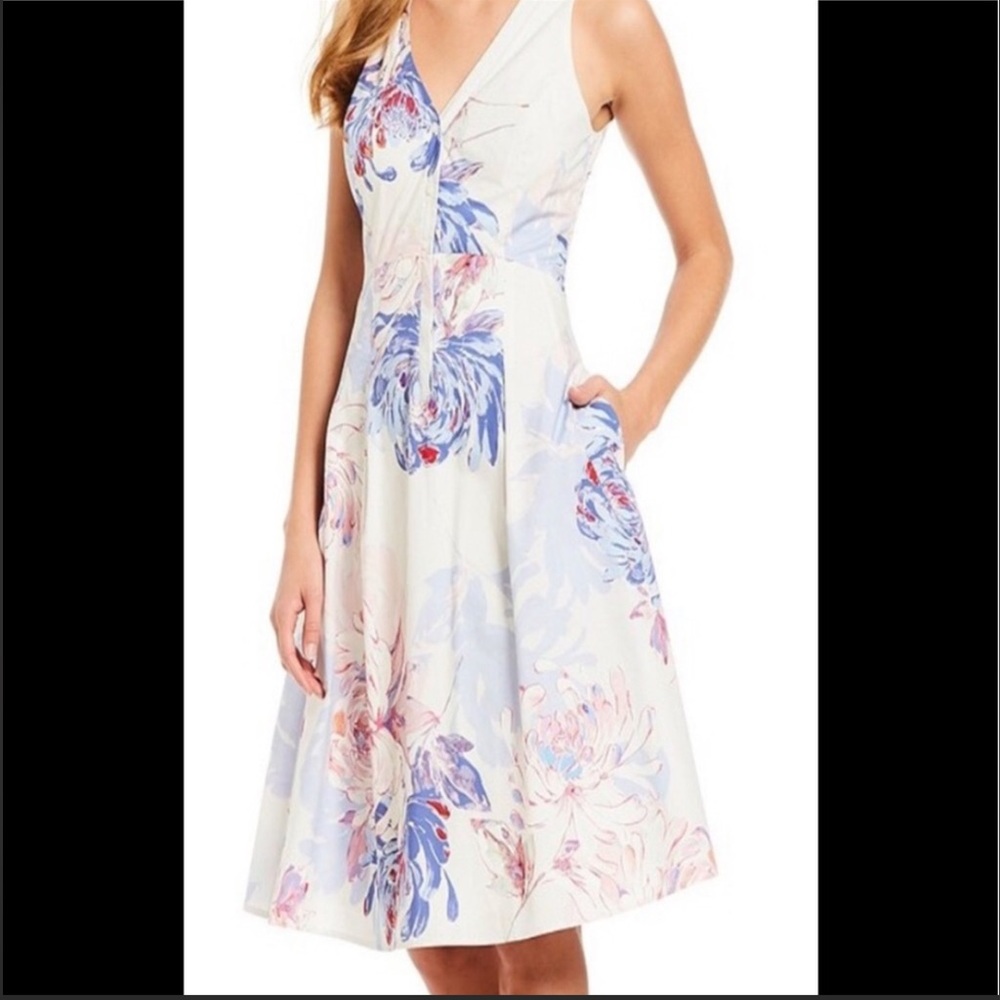 🆕GIANNI BINI FLORAL DRESS (Sz 0 & 4)